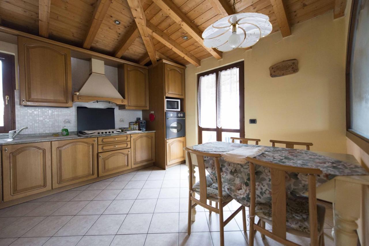 Goccia Di Resina #Sharingorobie Appartement Serina  Buitenkant foto