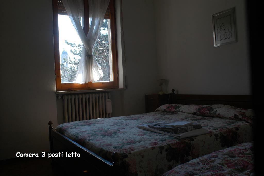 Goccia Di Resina #Sharingorobie Appartement Serina  Buitenkant foto