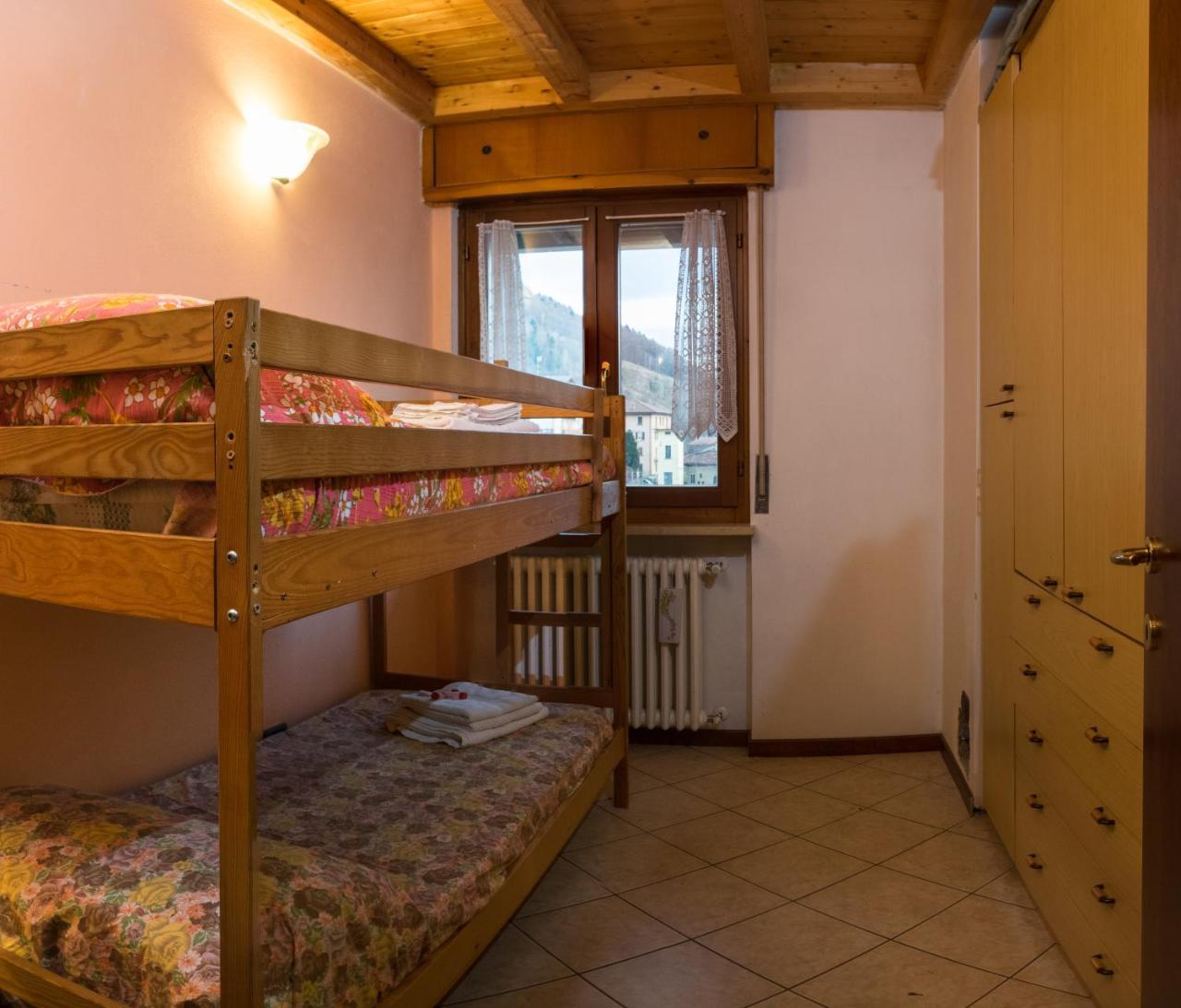 Goccia Di Resina #Sharingorobie Appartement Serina  Buitenkant foto
