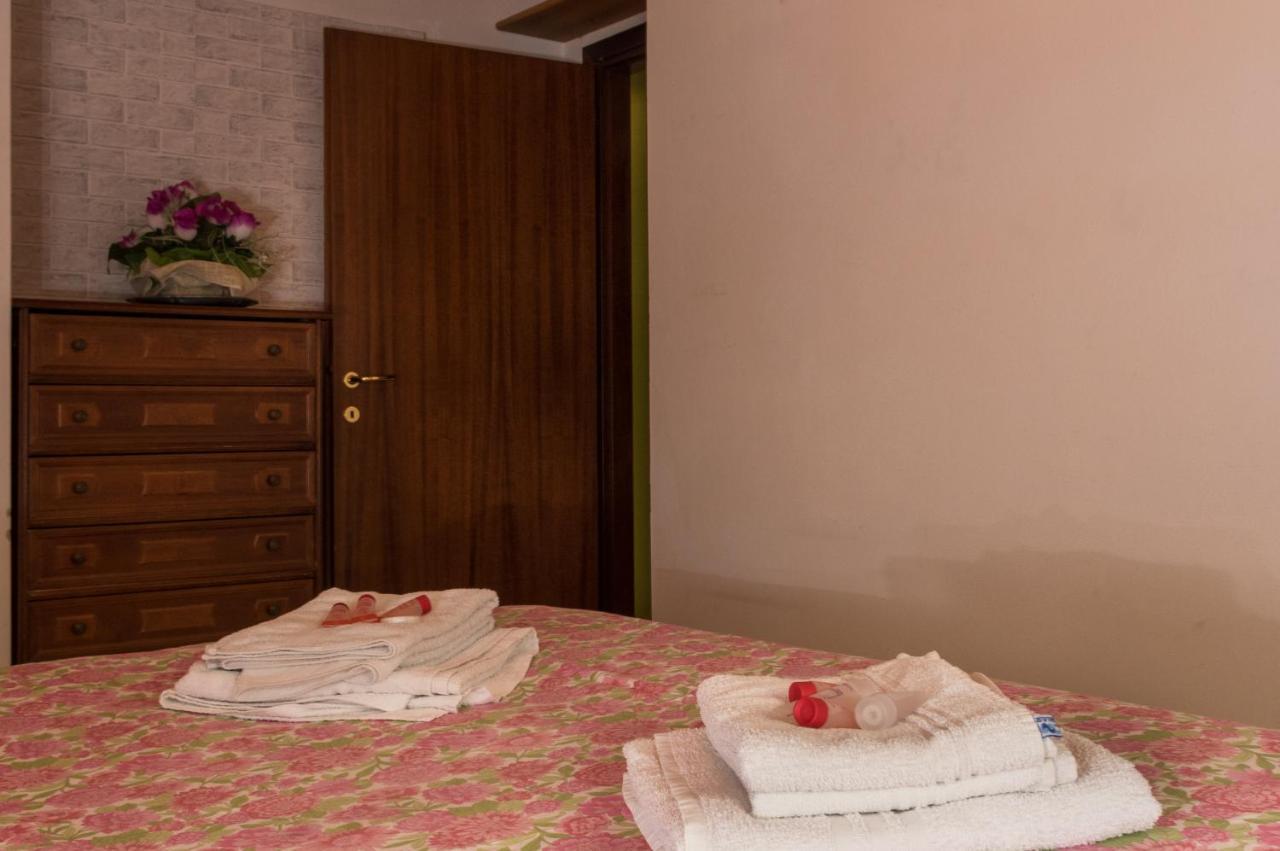 Goccia Di Resina #Sharingorobie Appartement Serina  Buitenkant foto
