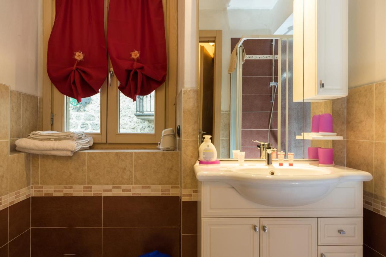 Goccia Di Resina #Sharingorobie Appartement Serina  Buitenkant foto